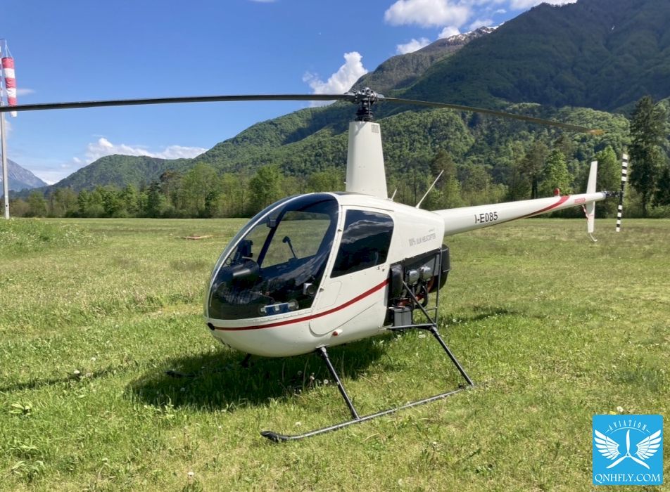 Robinson R22, Foto 6 von 6