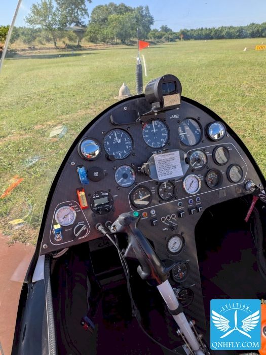 ELA Aviación ELA 07, photo 3 sur 6