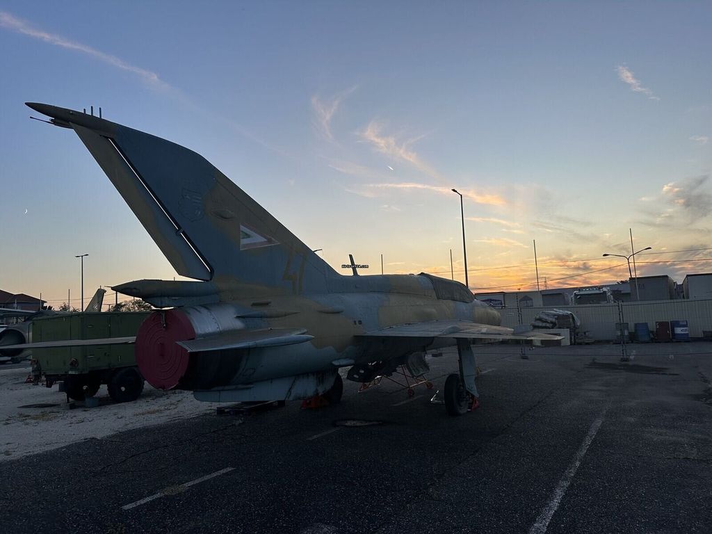Tbilisi MiG-21, fotografía 9 de 10