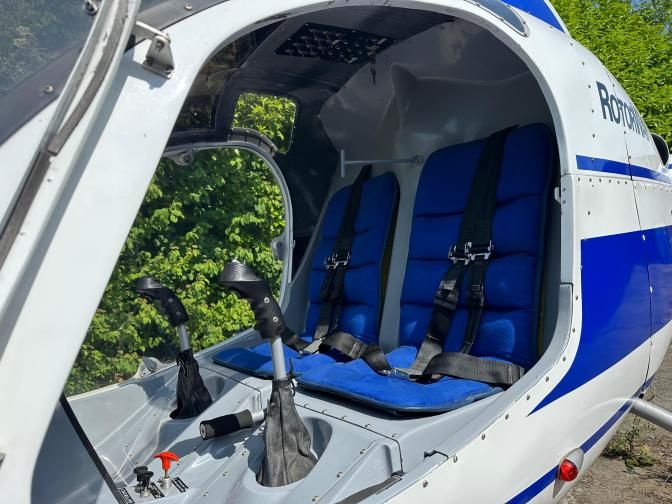 RotorWay International E162 EXEC, fotografía 2 de 3