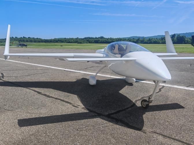 AeroCad Cozy Mark IV, fotografía 1 de 3