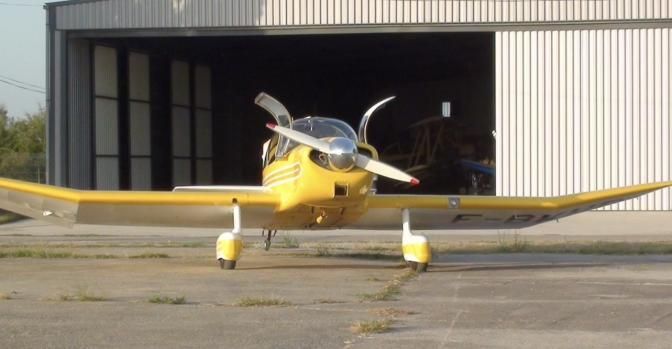 Jodel DR1050 Ambassadeur, fotografía 2 de 3