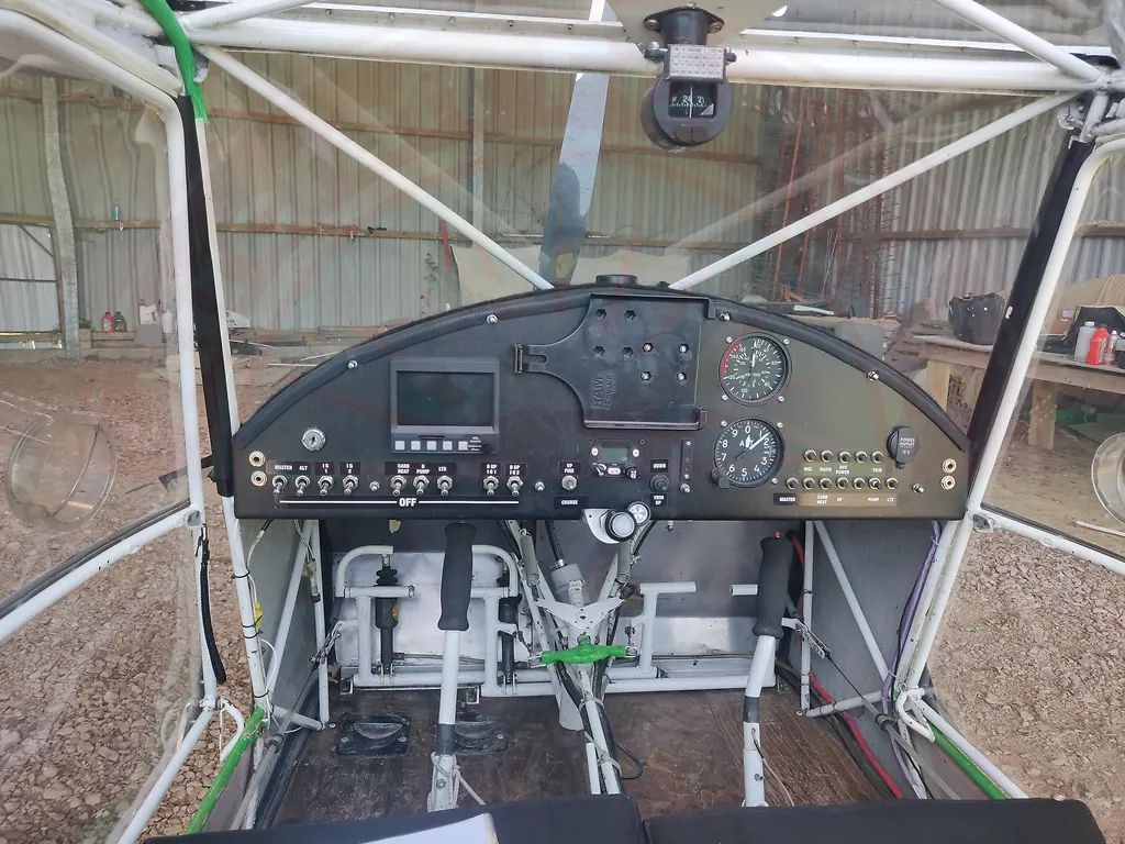 Avid Speedwing, fotografía 5 de 6