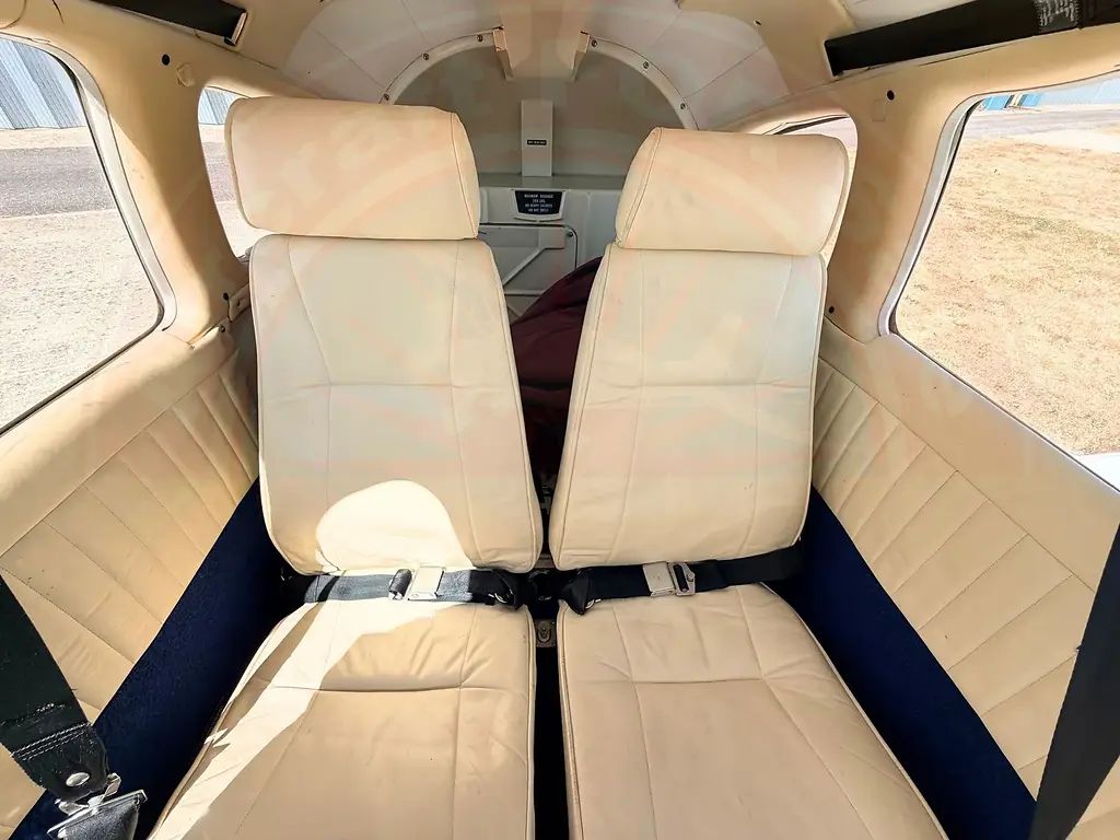 Piper PA-28, fotografía 8 de 10