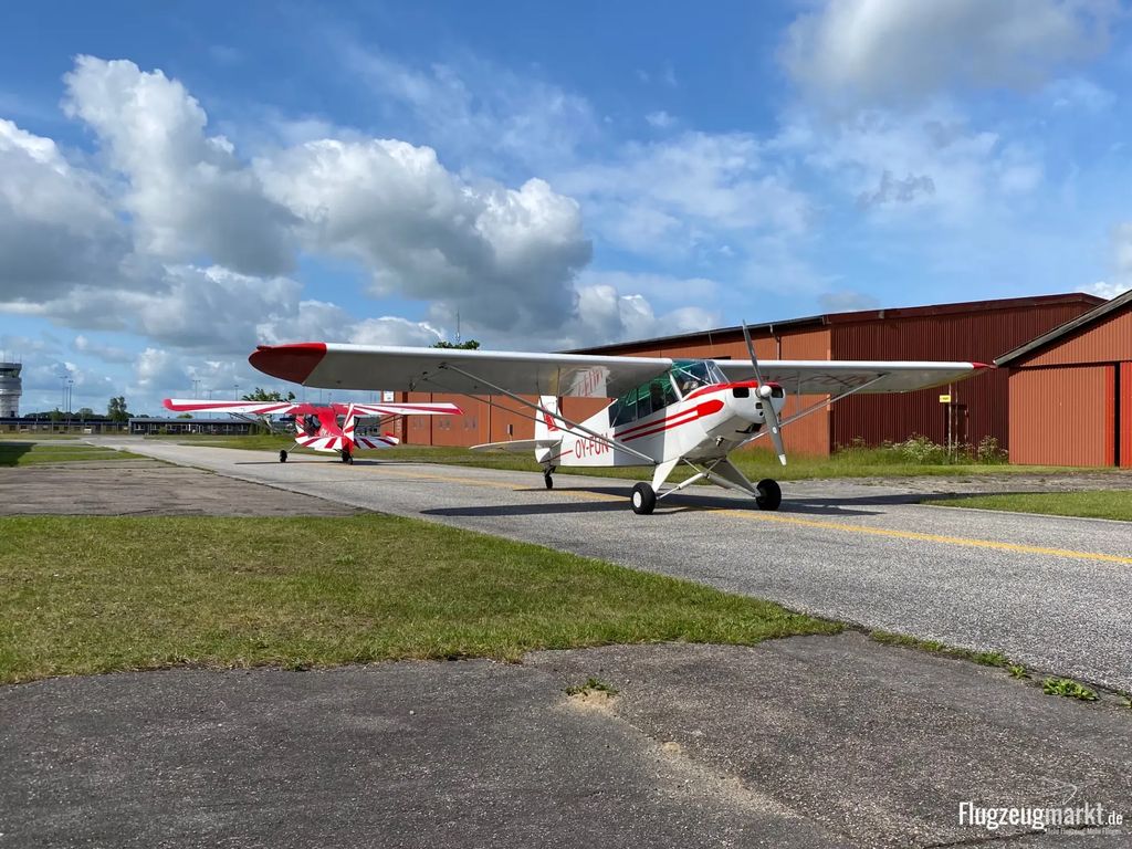 Piper PA-19, fotografía 2 de 4