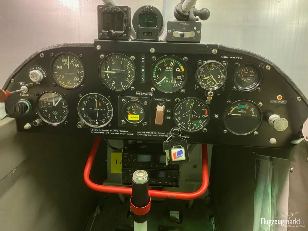 Piper PA-19, fotografía 3 de 4