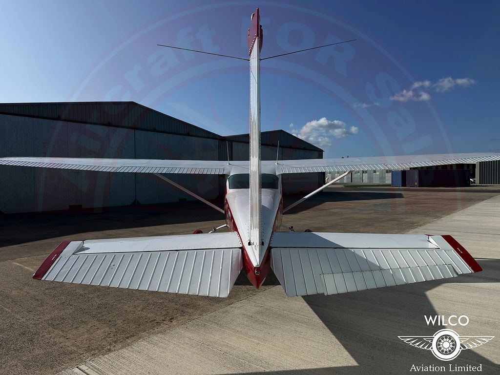 Cessna 182, fotografía 8 de 21