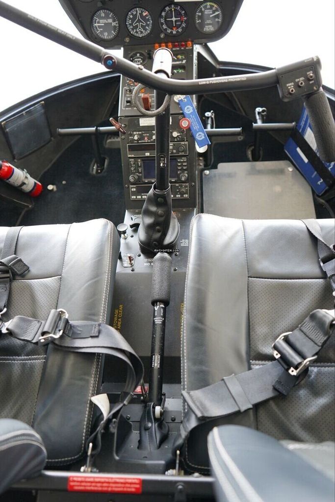 Robinson R44, fotografía 19 de 20