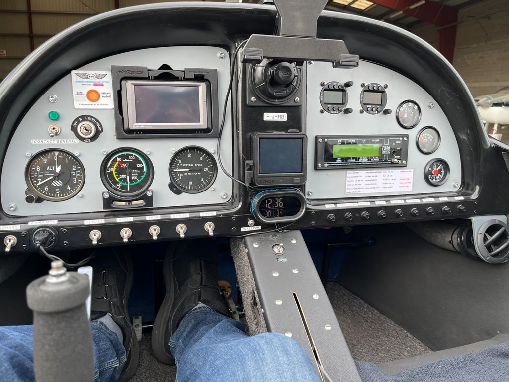 ATEC Zephyr 2004 C, fotografía 3 de 3