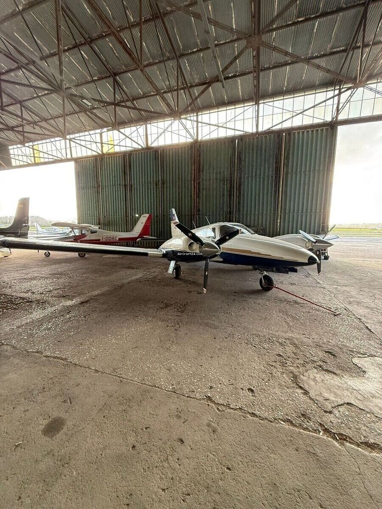 Piper PA-34, fotografía 3 de 15