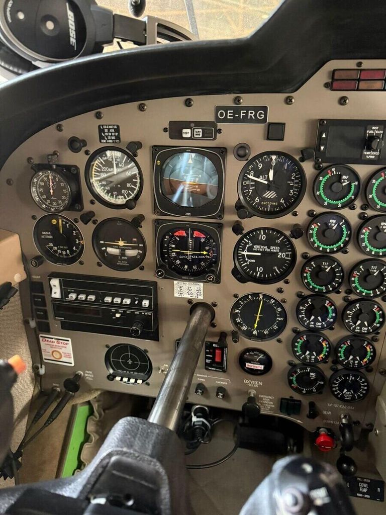 Piper PA-34, fotografía 10 de 15