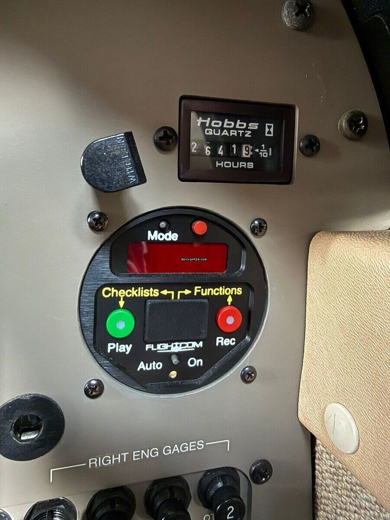 Piper PA-34, fotografía 11 de 15