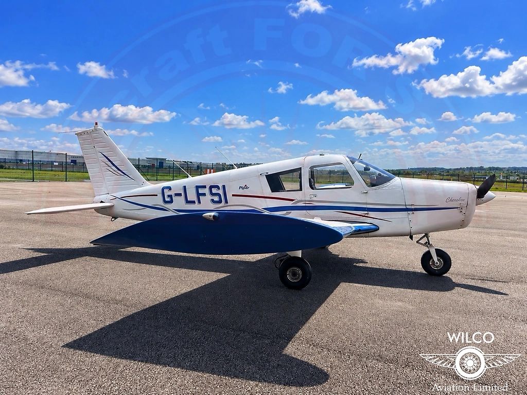 Piper PA-28 160hp upgrade, photograph 2 of 15