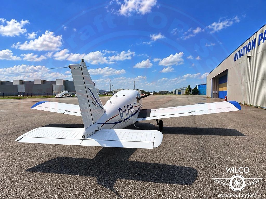 Piper PA-28 160hp upgrade, photograph 4 of 15