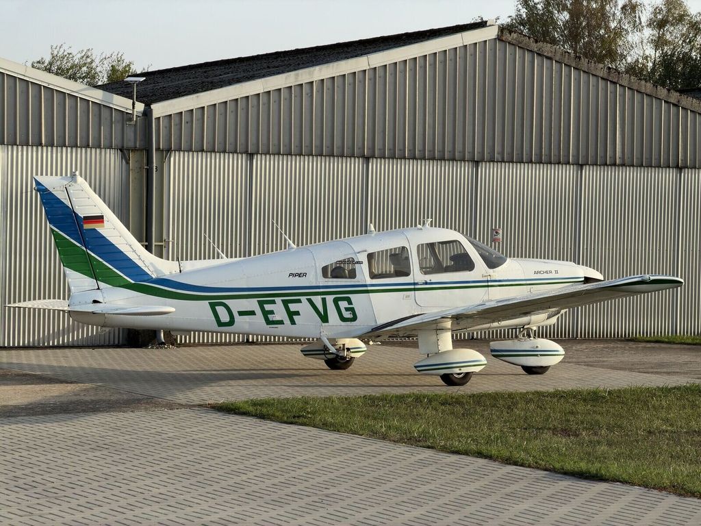 Piper PA-28, photo 8 sur 16