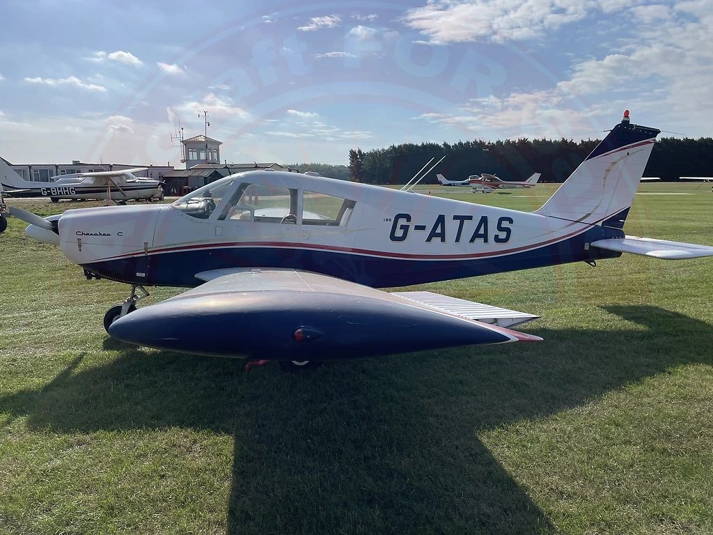 Piper PA-28, fotografía 2 de 18