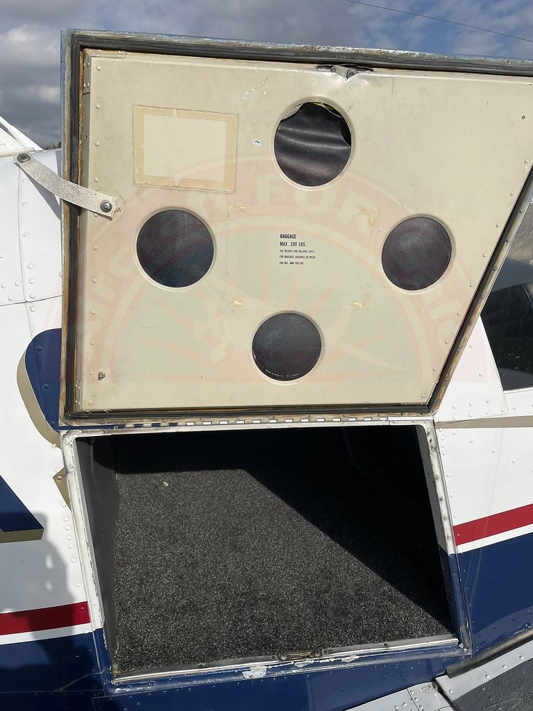 Piper PA-28, fotografía 16 de 18