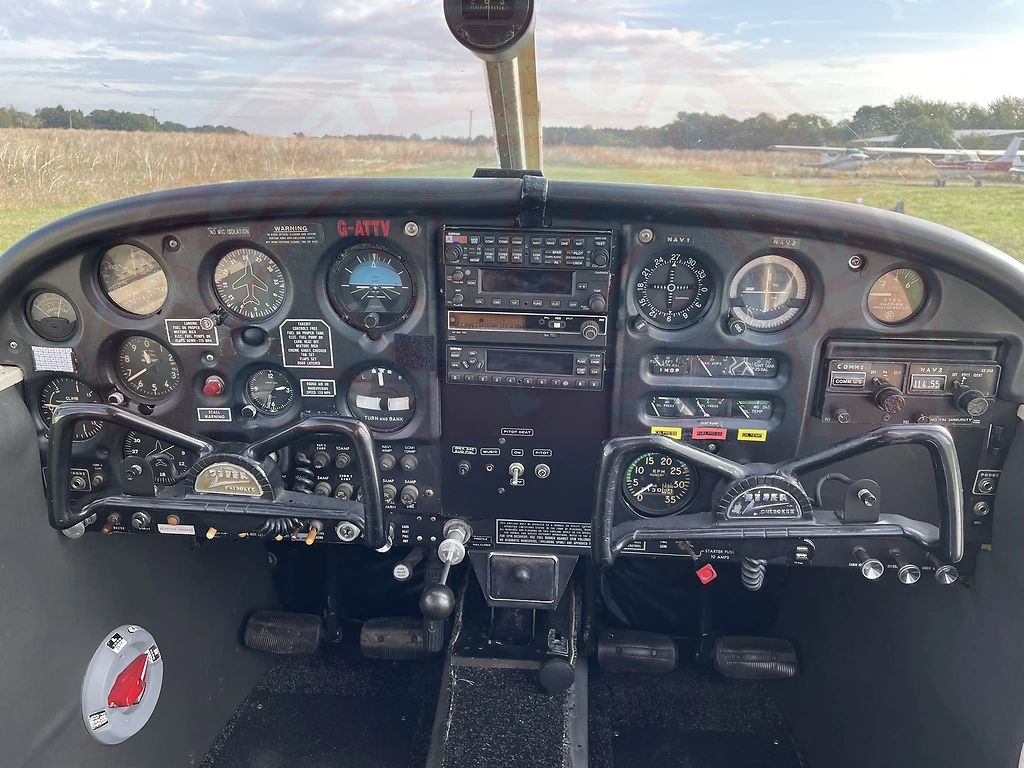 Piper PA-28, fotografía 17 de 21