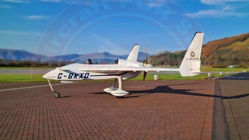 Rutan Factory Long-EZ Model 61, photo 6 sur 14