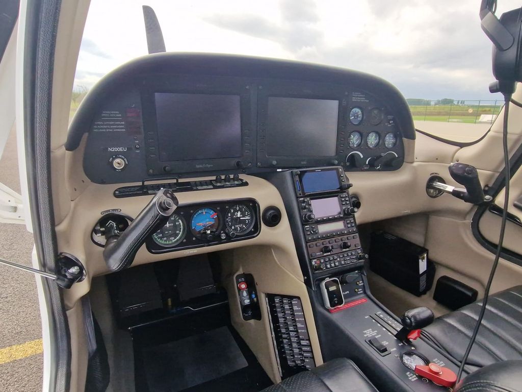 Cirrus SR20 G2, Foto 4 von 8