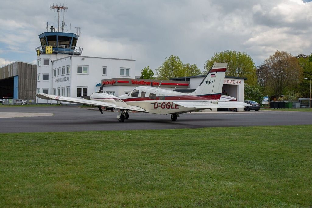 Piper PA-34, fotografía 4 de 20