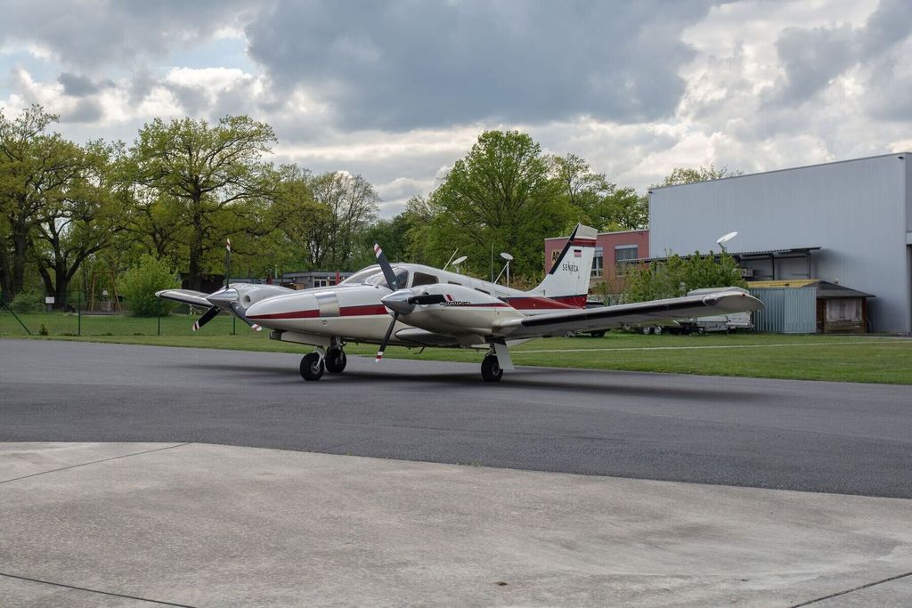 Piper PA-34, fotografía 6 de 20