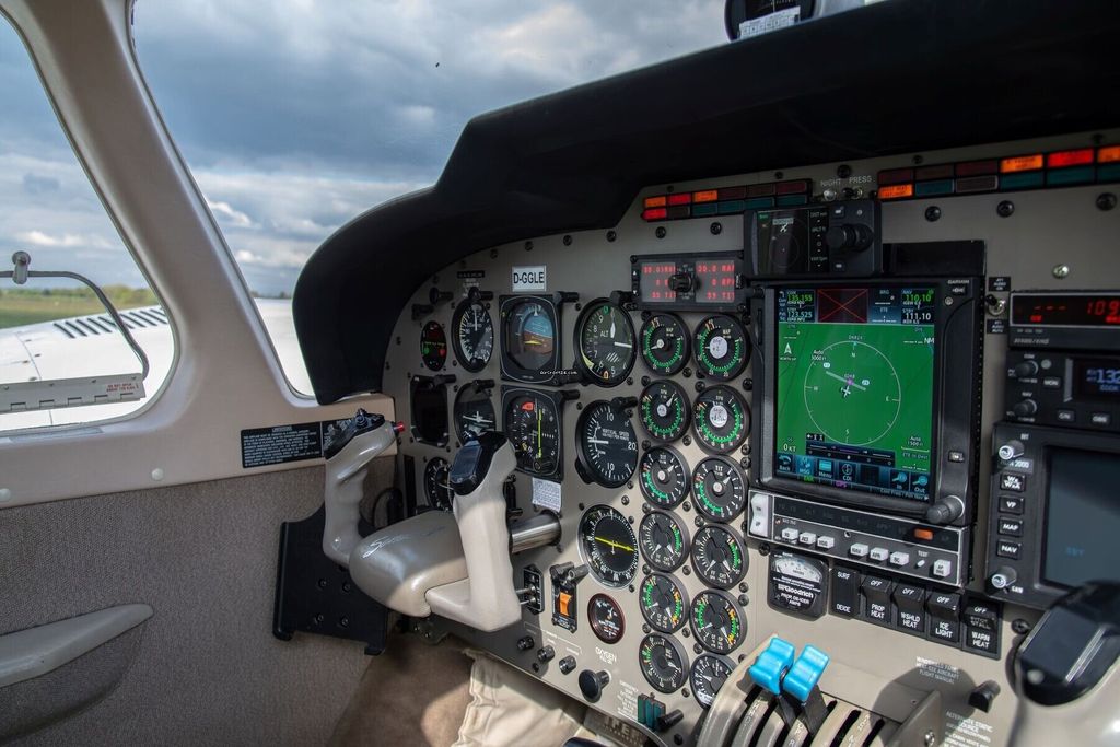 Piper PA-34, fotografía 12 de 20