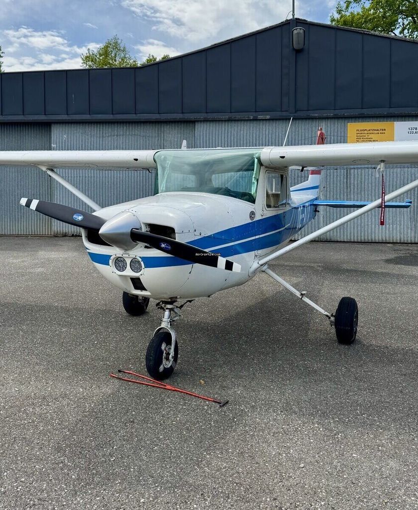 Cessna C150, fotografía 2 de 5