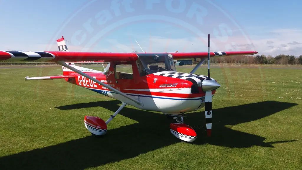 Cessna FRA 150M, fotografía 4 de 14