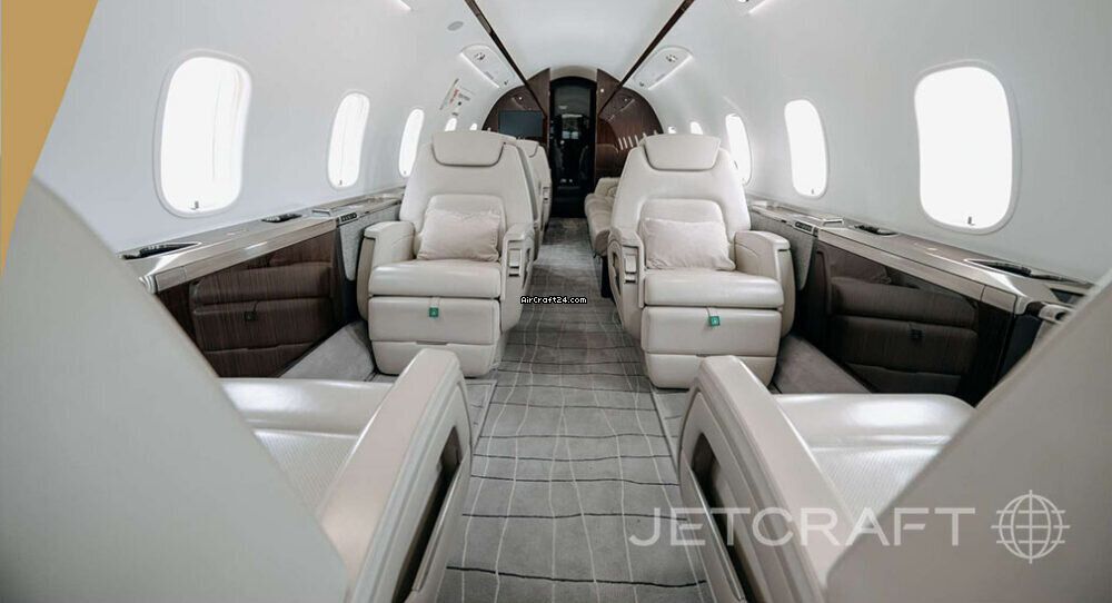 Bombardier BD-100, Foto 2 von 9