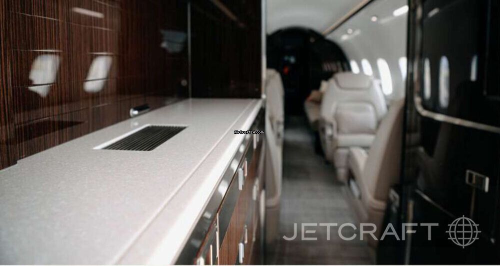 Bombardier BD-100, Foto 5 von 9