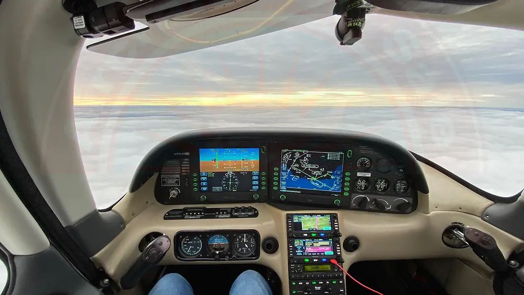 Cirrus SR20, fotografía 7 de 7