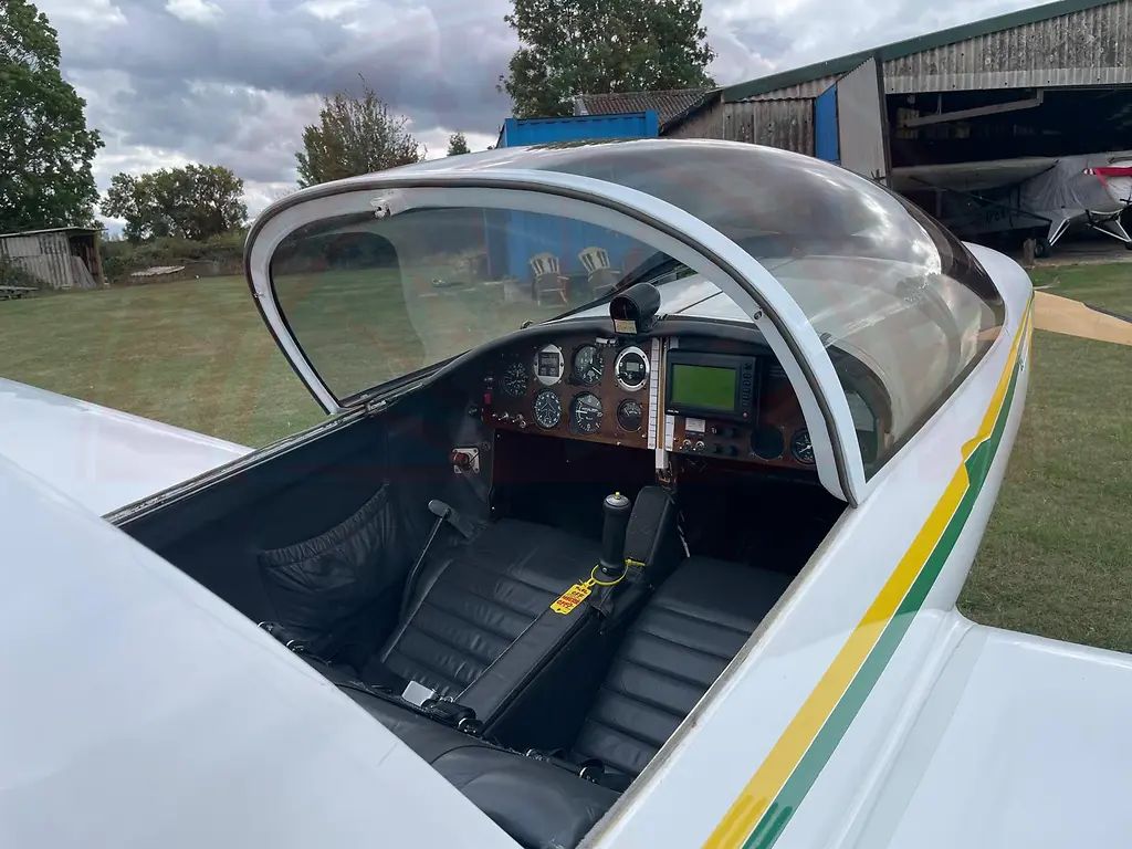 Aero Design Pulsar 582 Tailwheel composite spars, fotografía 4 de 10