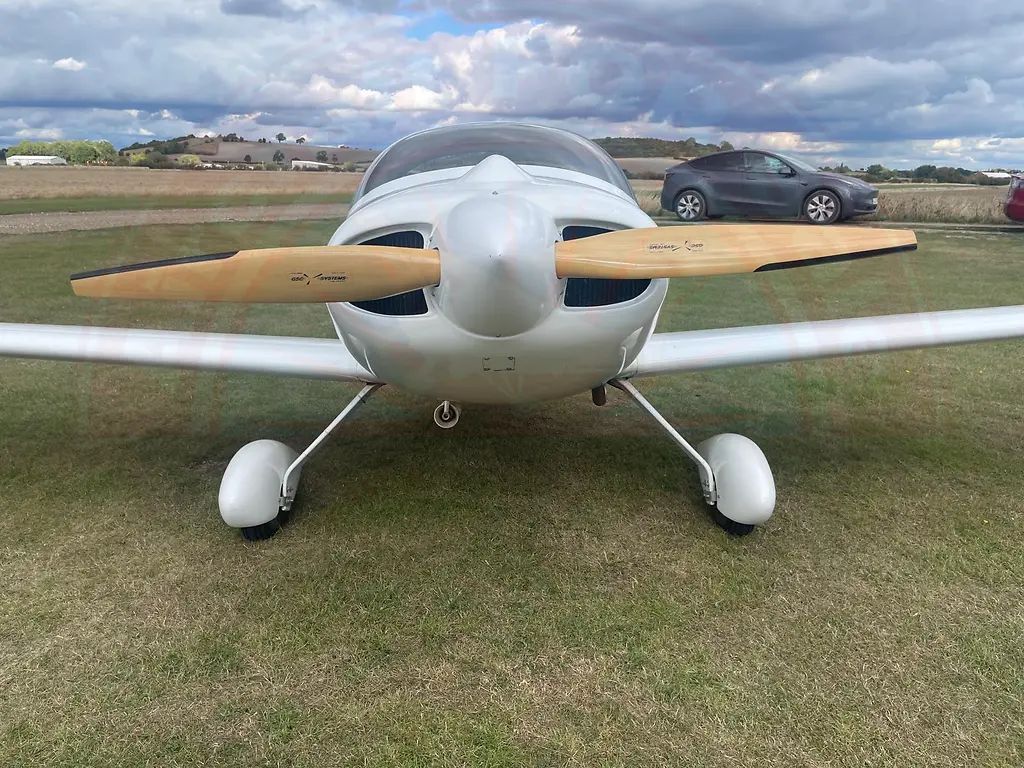 Aero Design Pulsar 582 Tailwheel composite spars, fotografía 8 de 10