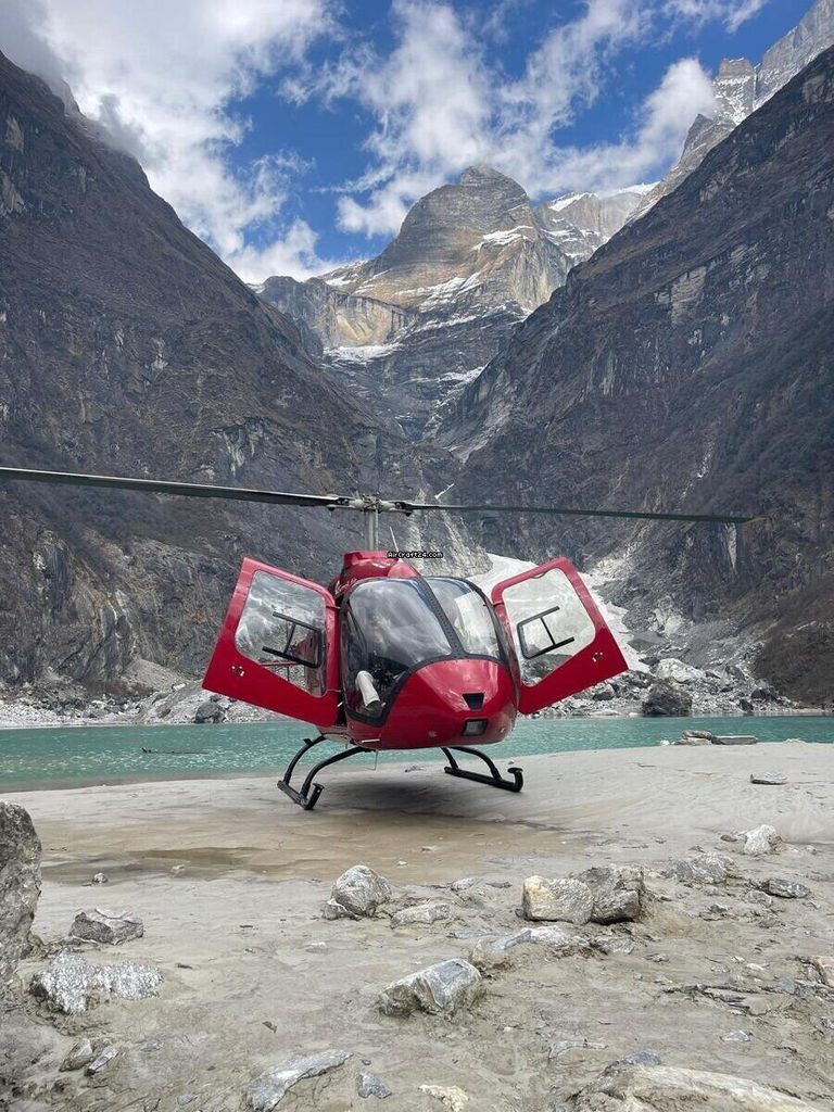Bell 505, fotografía 2 de 12