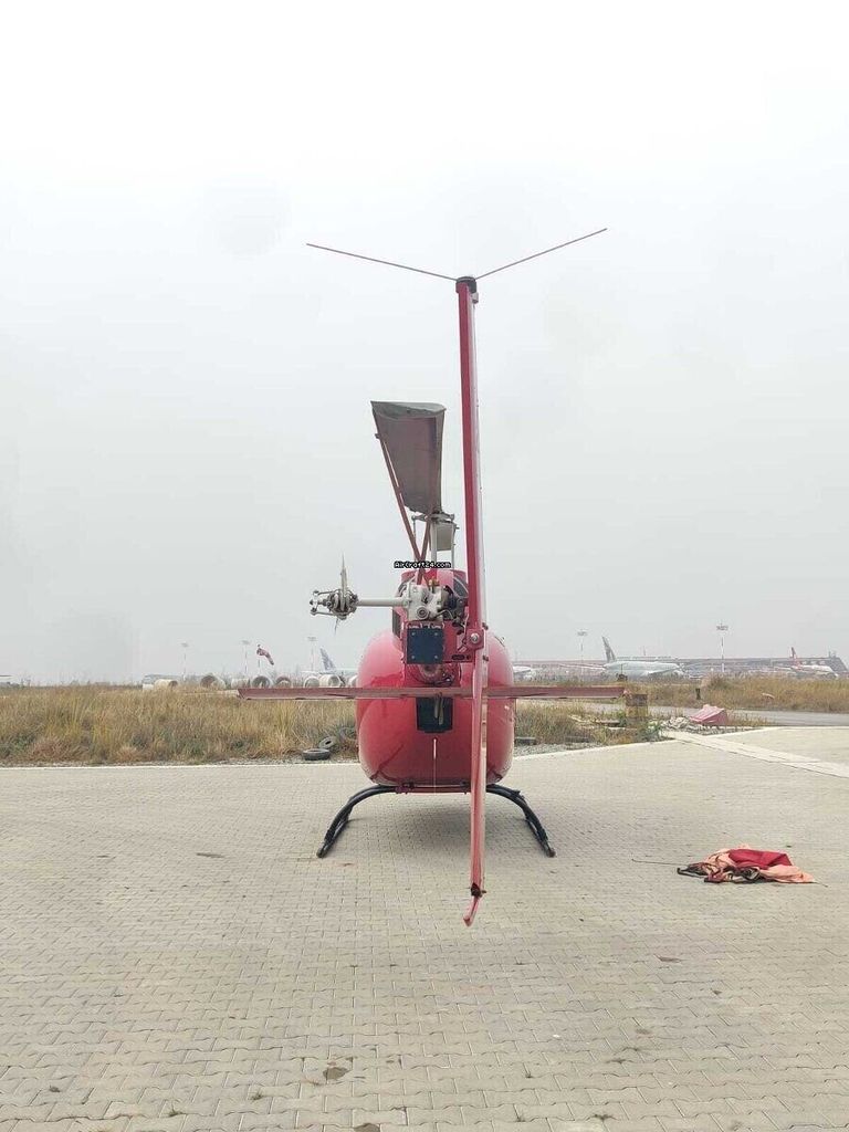 Bell 505, fotografía 8 de 12
