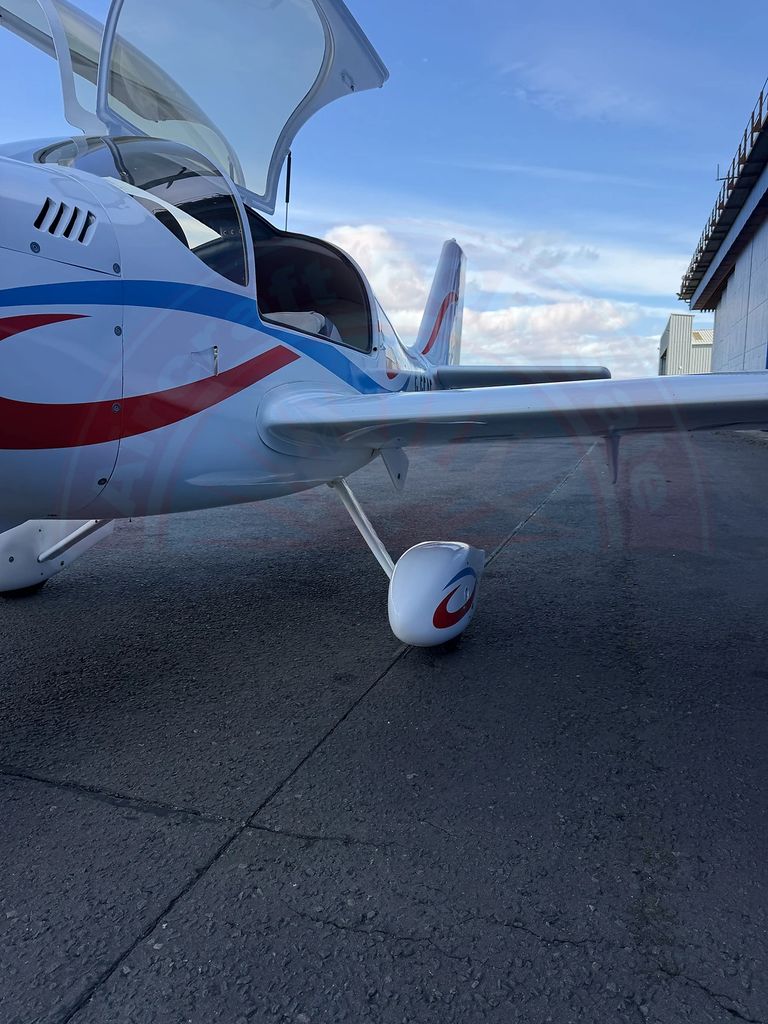 Europa Aircraft Europa XS, fotografía 7 de 16