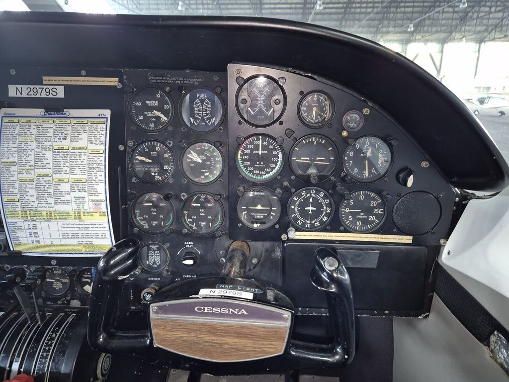 Cessna 411, fotografía 8 de 15