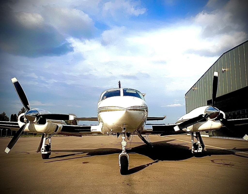 Cessna C 421 C Golden Eagle, fotografía 2 de 12