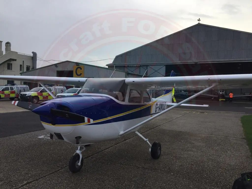 Cessna F172, fotografía 2 de 4