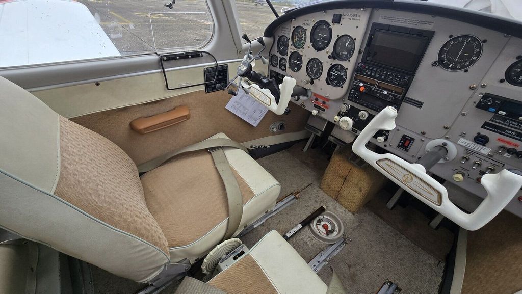Beechcraft Musketeer, photo 7 sur 17