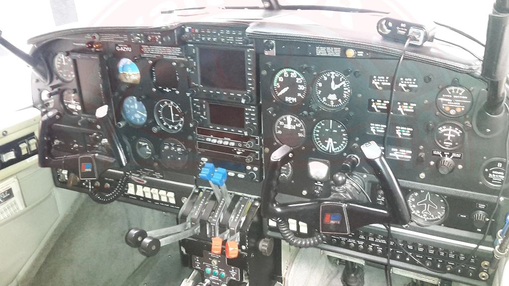 Piper PA-23, fotografía 2 de 7