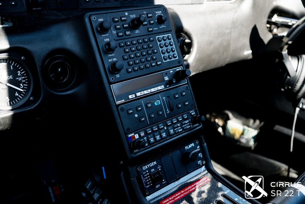 Cirrus SR22, fotografía 11 de 20