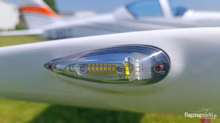 Alpi Pioneer 300 Festfahrwerk, fotografía 2 de 6