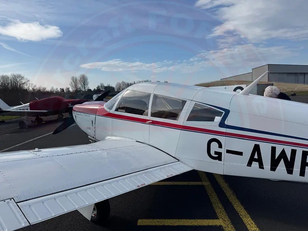 Piper Arrow PA-28R-180, fotografía 5 de 8