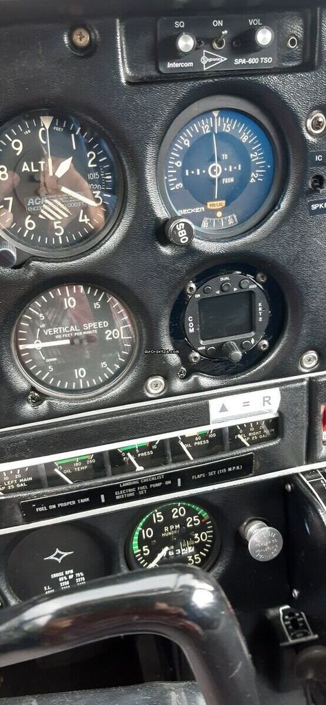 Piper PA-28, fotografía 4 de 6