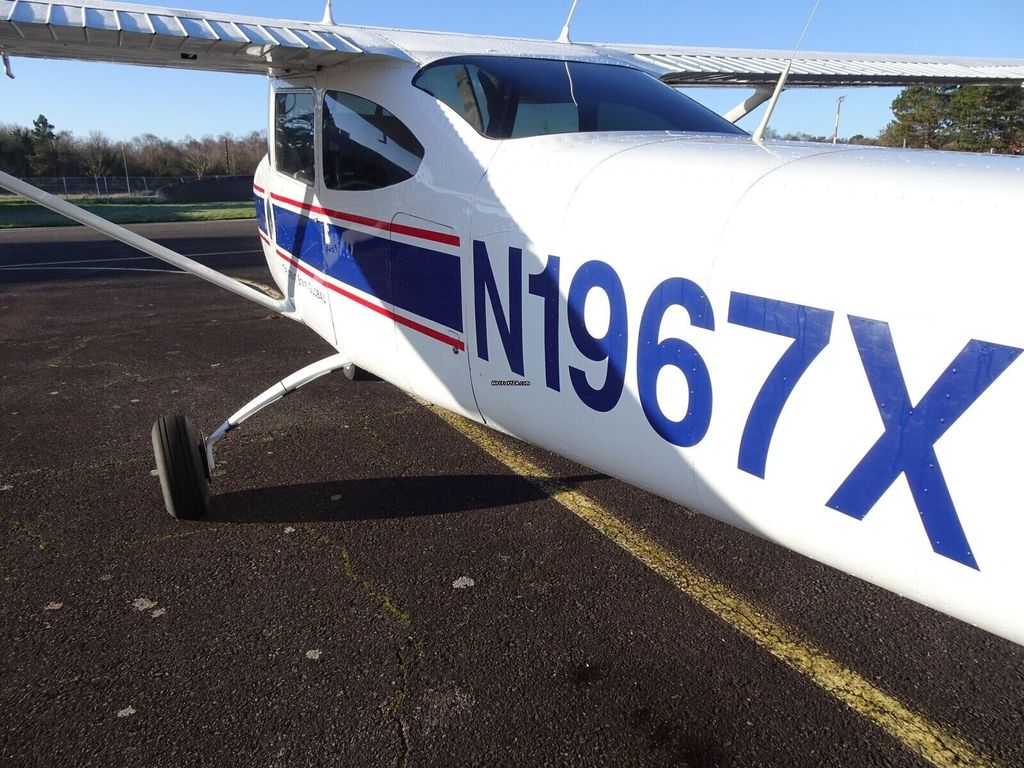 Cessna 182, fotografía 3 de 8