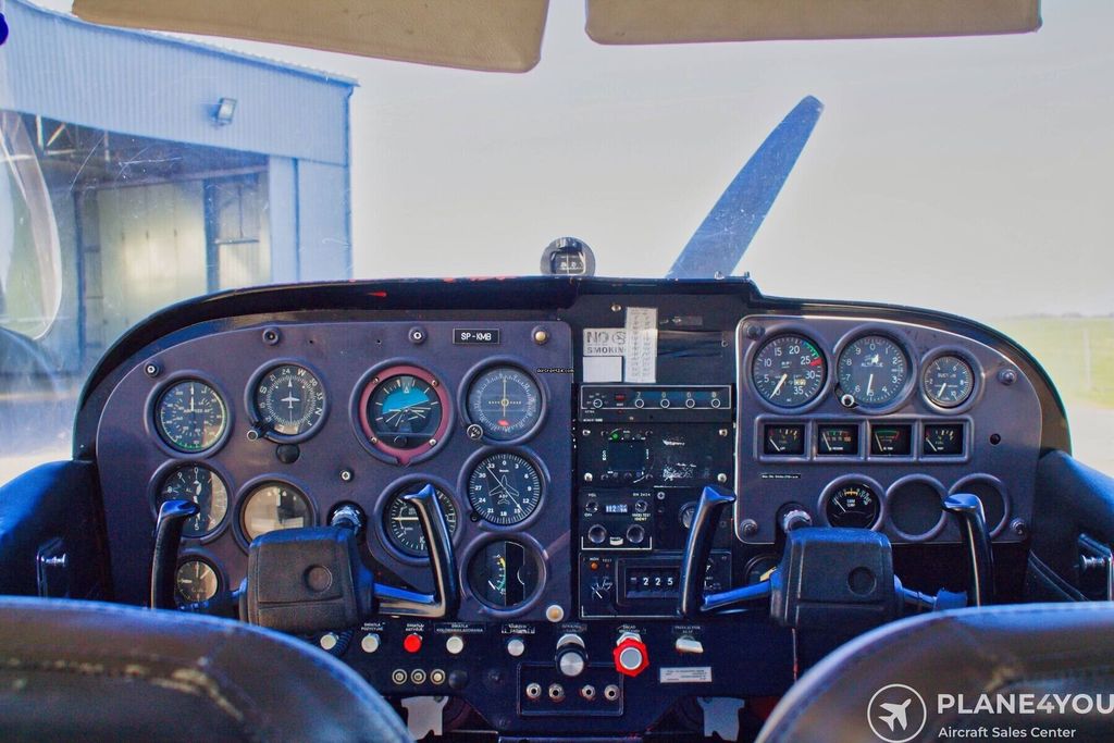 Reims F172, fotografía 13 de 20