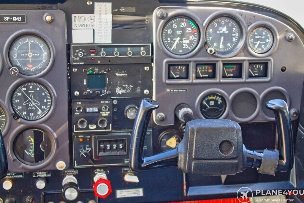 Reims F172, fotografía 15 de 20
