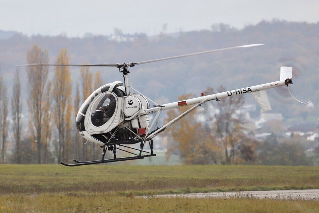 Schweizer Hughes 269C / 300C, fotografía 2 de 5